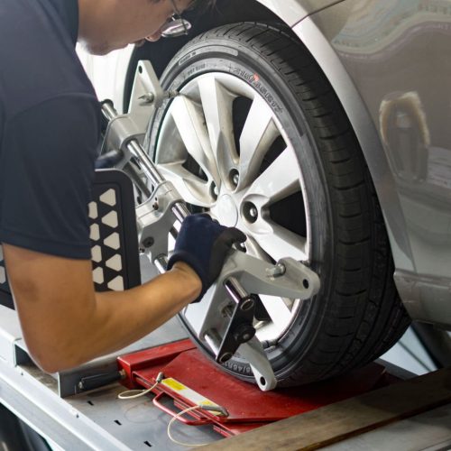 Automobile low - Wheel Alignment